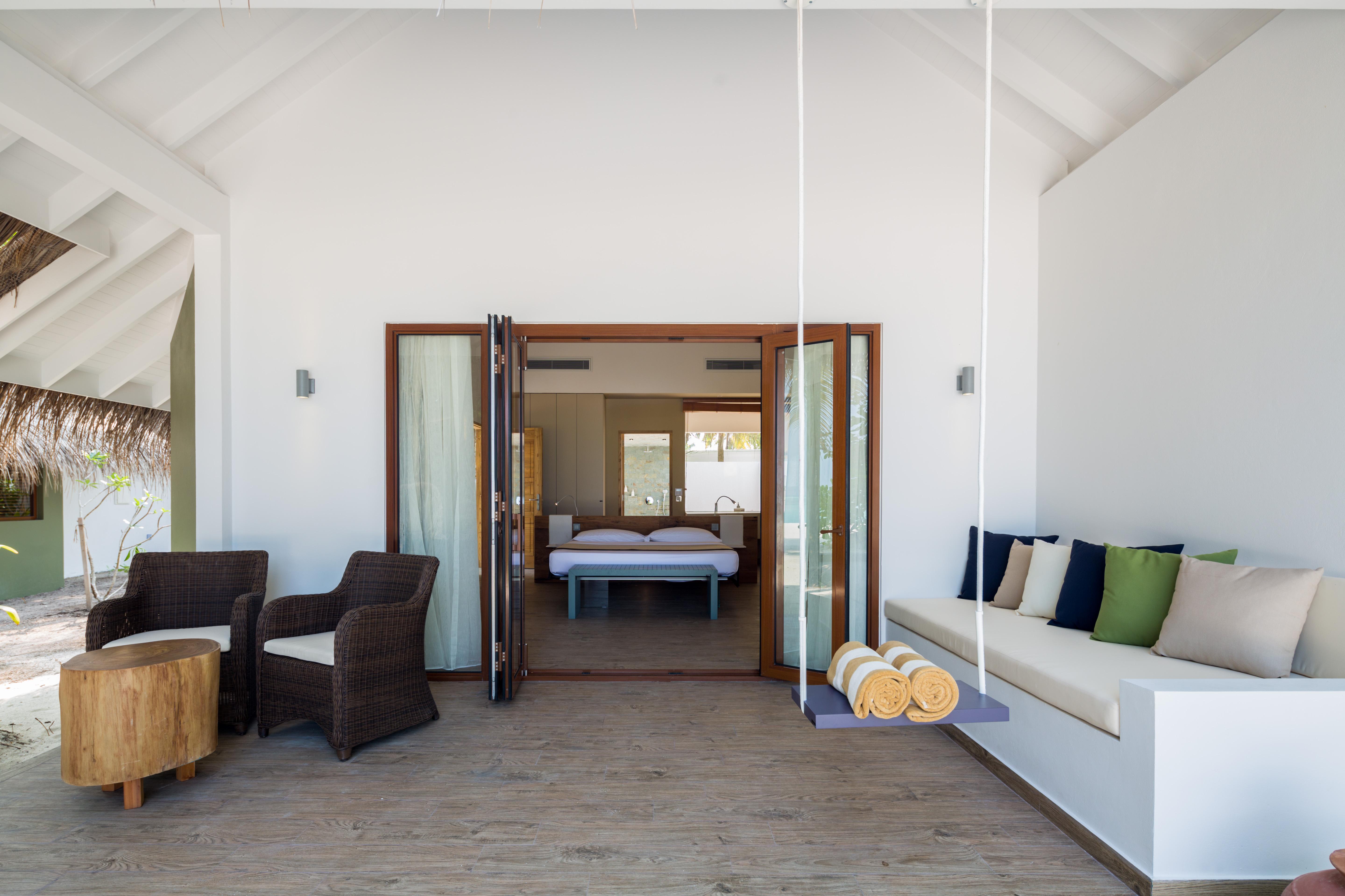 Отель Cocoon Maldives Kurendhoo Экстерьер фото