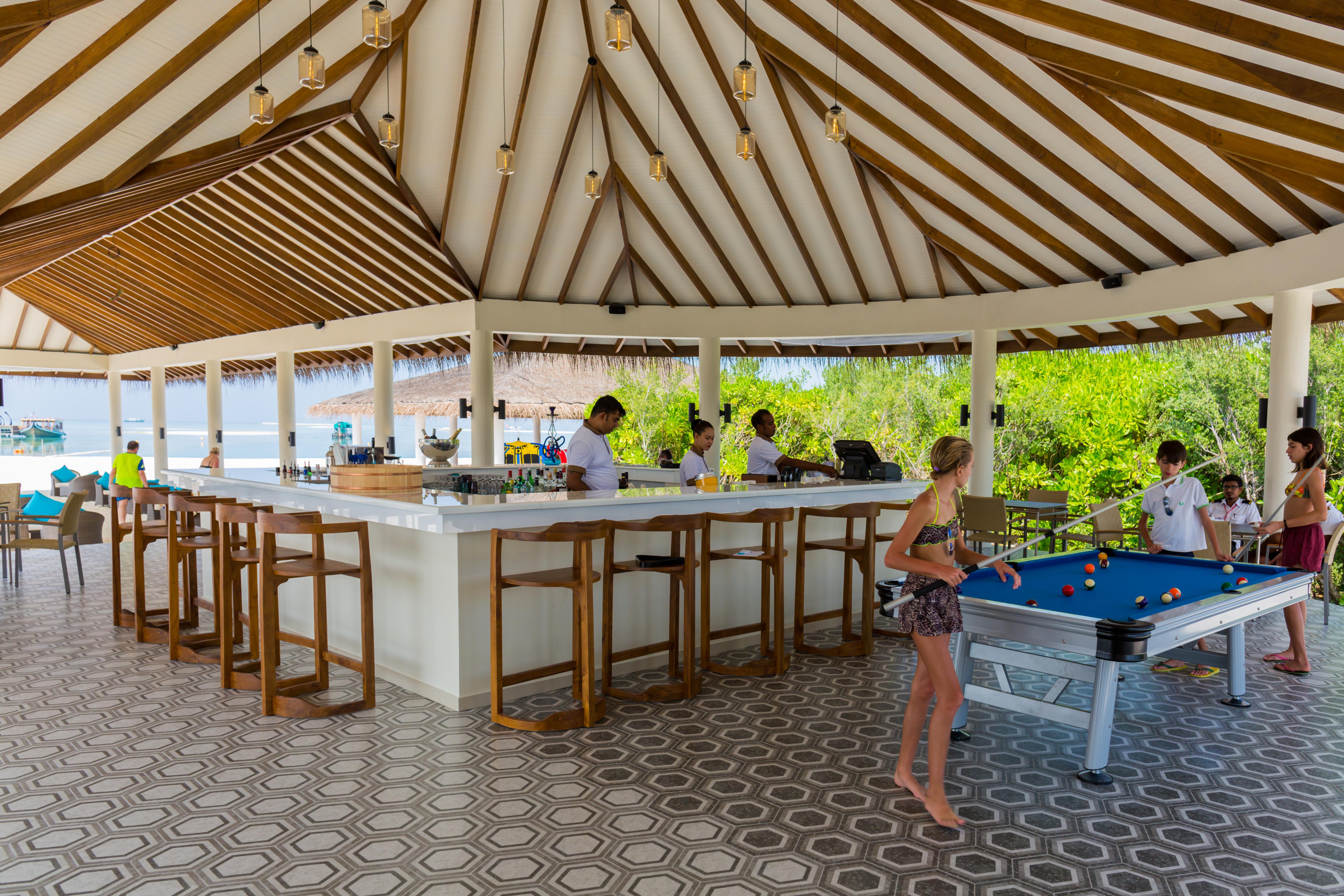Отель Cocoon Maldives Kurendhoo Экстерьер фото