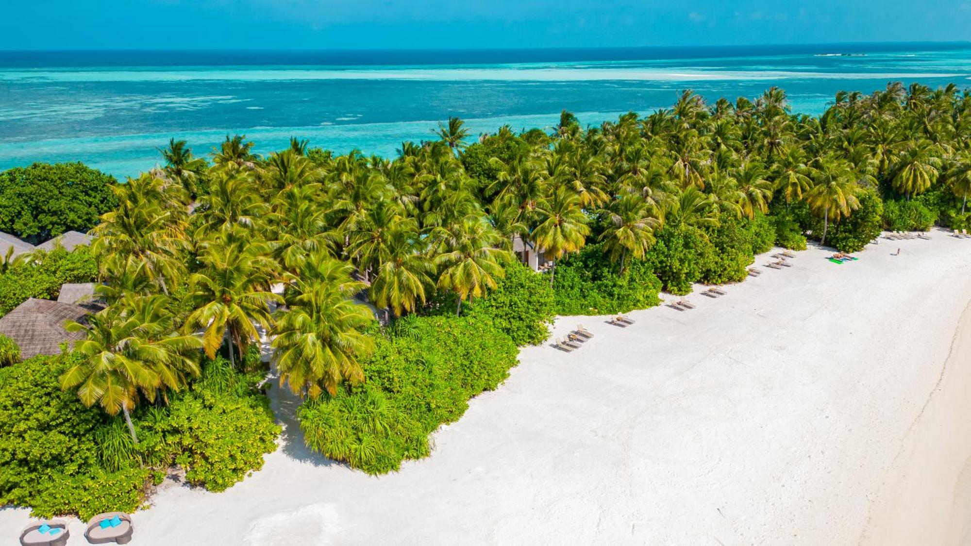 Отель Cocoon Maldives Kurendhoo Экстерьер фото