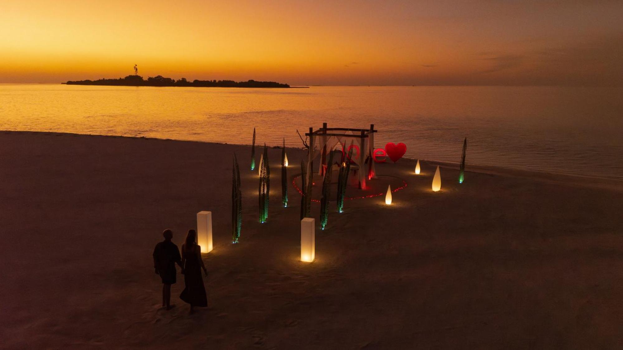 Отель Cocoon Maldives Kurendhoo Экстерьер фото